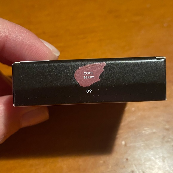 Fenty Cheeks Out Cream Blush Cool Berry - Picture 9 of 16